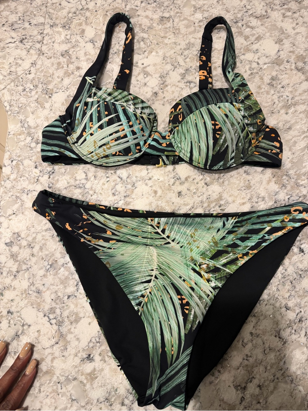 Tropical Palm Print Underwire Bikini Top and Bottom - Green